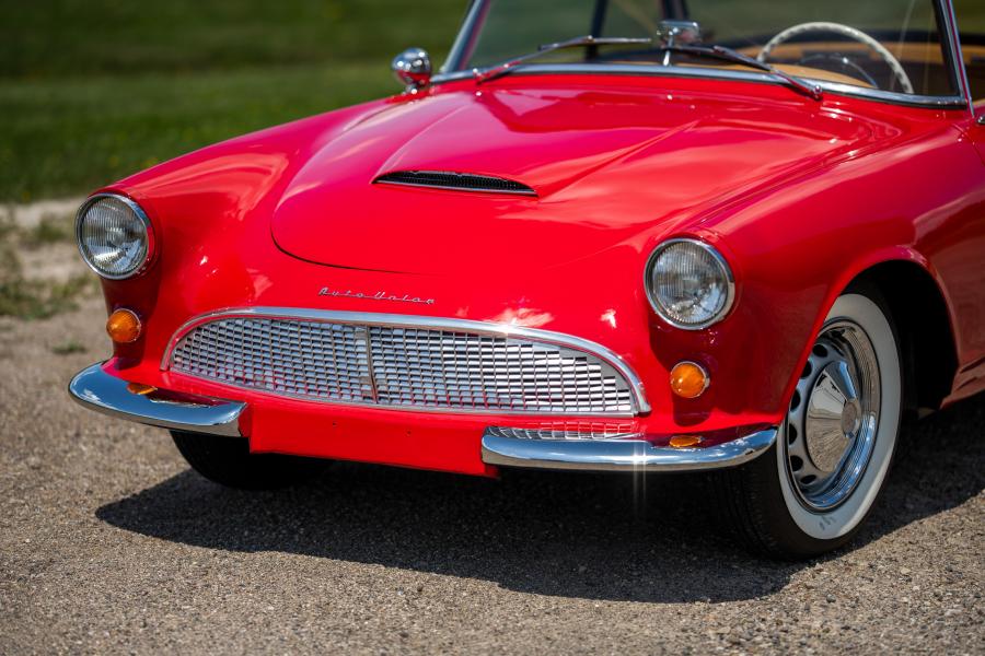 Детали экстерьера Auto Union 1000 SP Coupe (6815001787) 1960 года  (фото 23 из 27)
